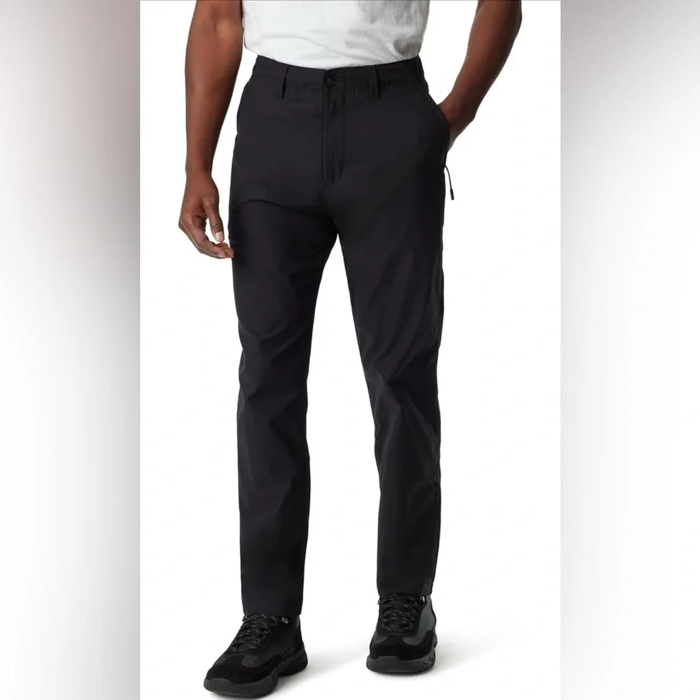 Men's Traveler Midrise Front Zipper Fly Straight Leg Pant Standard